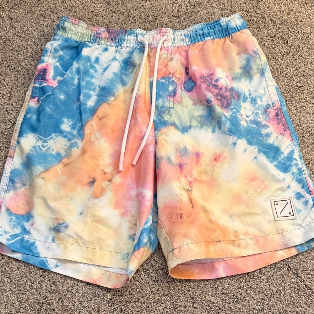 American eagle tie dye swim trunks small lined